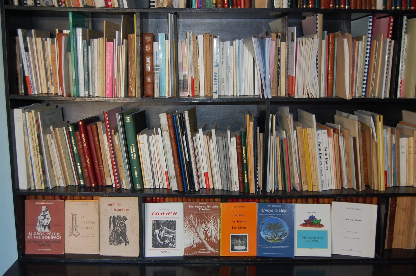 Shelving that gives every object a place